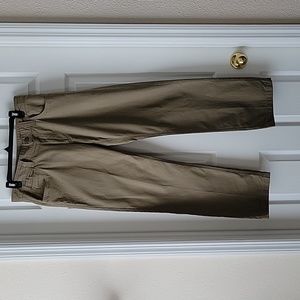 Columbia men pant. 32x30.